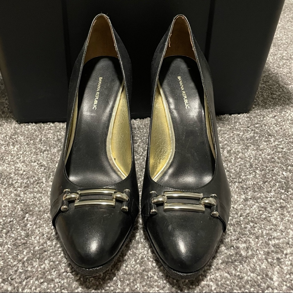 Banana Republic Black Leather Paulette Buckle Pump